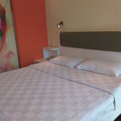 Отель Yile Road Garden Inn 2* Номер Бизнес с различными типами кроватей