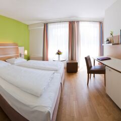 arte Hotel Wien Stadthalle 4* Стандартный номер с двуспальной кроватью