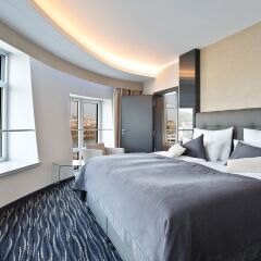 Dancing House Hotel 4* Номер Делюкс