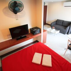 Отель Walking Street Guest House 2* Улучшенный номер