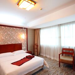 Central Hotel Jingmin 5* Улучшенный номер с различными типами кроватей