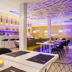 Отель Coral Inn ресторан