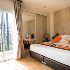 Отель Thonglor 21 Residence By Bliston 4* Улучшенный номер