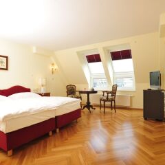 Отель GRABEN 4* Стандартный номер