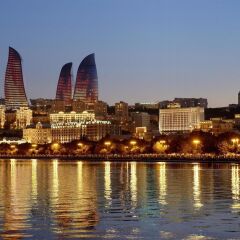 Отель Fairmont Baku at the Flame Towers вид на фасад