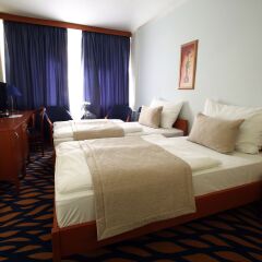 Central Hotel Pilsen 4* Стандартный номер