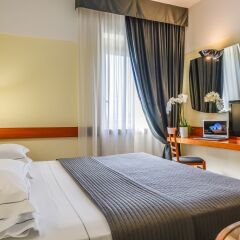 Hotel Bologna Airport 4* Номер Комфорт с различными типами кроватей