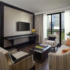 Mövenpick Hotel Sukhumvit 15 Bangkok 4* Представительский люкс с различными типами кроватей