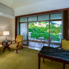 Guangzhou Phoenix City Hotel 4* Люкс повышенной комфортности с различными типами кроватей