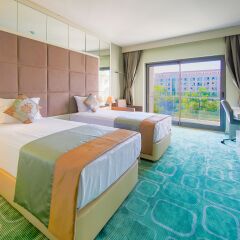 Horus Paradise Luxury Resort 5* Стандартный семейный номер с двуспальной кроватью