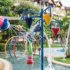 Отель Phuket Marriott Resort & Spa, Merlin Beach открытая детская игровая площадка