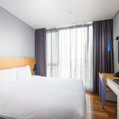 Hotel Peyto Gangnam 3* Улучшенный номер с различными типами кроватей
