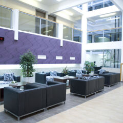 Tara Hotel лобби