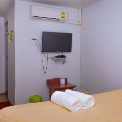 Отель Gotum 2 2* Стандартный номер разные типы кроватей