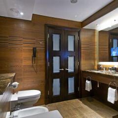 Отель London Hilton on Park Lane ванная фото 6