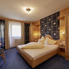 Отель Alpenhotel Laurin 3* Стандартный номер