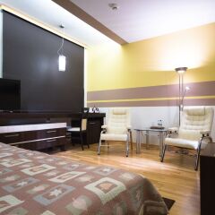 Centrum Dikul Hotel 3* Стандартный номер с разными типами кроватей фото 2