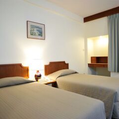 Phuket Merlin Hotel 3* Улучшенный номер с различными типами кроватей фото 3