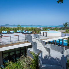 Отель Chalong Chalet Resort & Longstay гостиничный бар