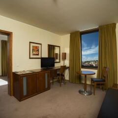 Отель Vila Gale Opera 4* Люкс с разными типами кроватей