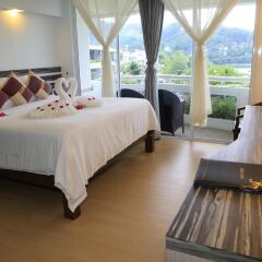 Отель The Bliss South Beach Patong фото 3