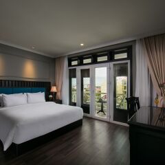 Golden Holiday Hotel & Spa 4* Номер Делюкс с двуспальной кроватью