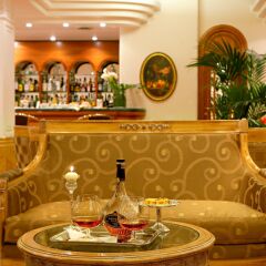 Best Western Hotel Mozart вестибюль отеля