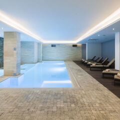 The George, Urban Boutique Hotel бассейн