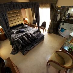 Отель Adams Beach 5* Люкс