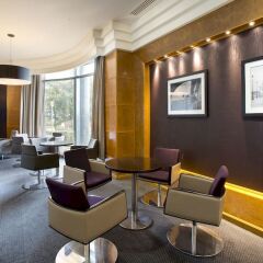 Отель Hilton Paris Charles De Gaulle Airport гостиничный бар фото 3