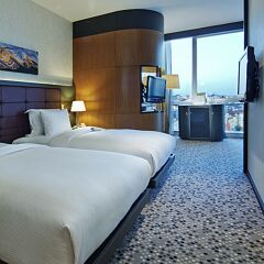 Отель DoubleTree By Hilton Istanbul - Moda 5* Стандартный номер с 2 отдельными кроватями