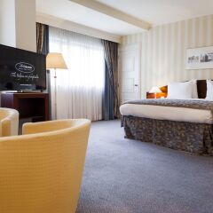Отель Le Châtelain 5* Представительский номер с разными типами кроватей