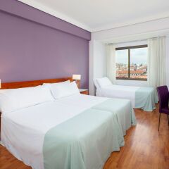 Hotel Madrid Centro, managed by Meliá 3* Стандартный номер с различными типами кроватей