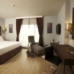 Отель Sukhumvit Suites Номер Делюкс фото 4