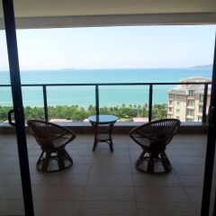 Апартаменты 18 Degrees Blue Holiday Apartment Люкс повышенной комфортности с различными типами кроватей