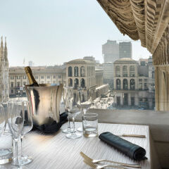 Отель TownHouse Duomo столовая на открытом воздухе