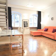 Отель AAA STAY Castle Square Old Town Люкс с различными типами кроватей