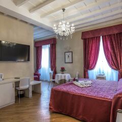 Отель Trevi Rome Suite 3* Улучшенный номер