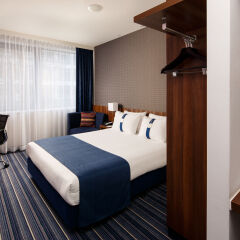 Отель Holiday Inn Express Amsterdam - South 3* Стандартный номер с различными типами кроватей фото 2