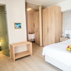 Отель Kratiras View Luxury Suites 3* Люкс повышенной комфортности с различными типами кроватей