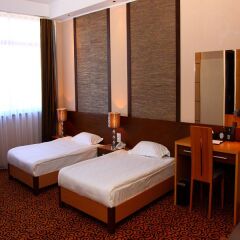 Отель Мариотель Бишкек 5* Стандартный номер