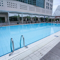 Отель Conrad Centennial Singapore спортивное сооружение