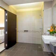 Отель Patong Bay Hill Resort 4* Люкс с различными типами кроватей фото 6