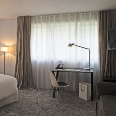 Отель La Maison Champs Elysees 5* Полулюкс фото 2