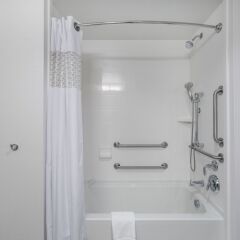 Отель Hampton Inn & Suites Newburgh Stewart Airport Ny 3* Стандартный номер