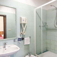 Marsala Hotel 2* Стандартный номер с различными типами кроватей фото 9