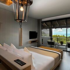 Отель Avista Hideaway Phuket Patong, MGallery by Sofitel 5* Представительский номер с различными типами кроватей