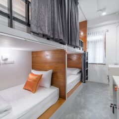 Tiny Taladnoi Hostel Кровать в общем номере