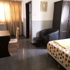 Отель House 3 Guest House 3* Люкс повышенной комфортности с различными типами кроватей