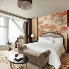 The Westin Pazhou Hotel Номер категории Премиум с различными типами кроватей